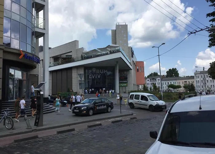 Near Forum דירה *